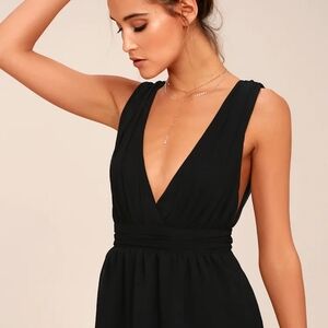 Lulus plunging peplum top